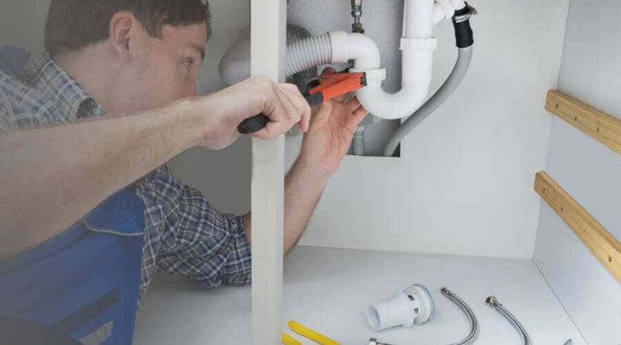 Professional Tankless Water Heater Installation in Brooklyn, MI